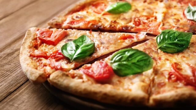 Pizza.