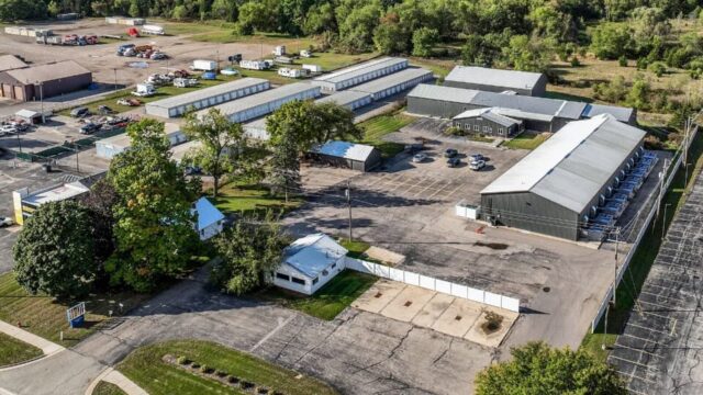 drone view of xannabis cultivation facility in Lowell, MI.