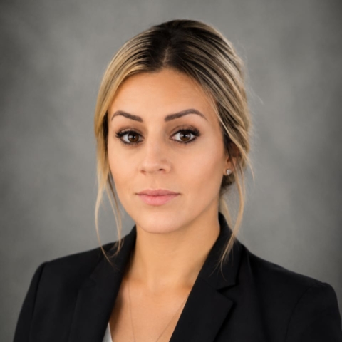 headshot of Chelle Zerka